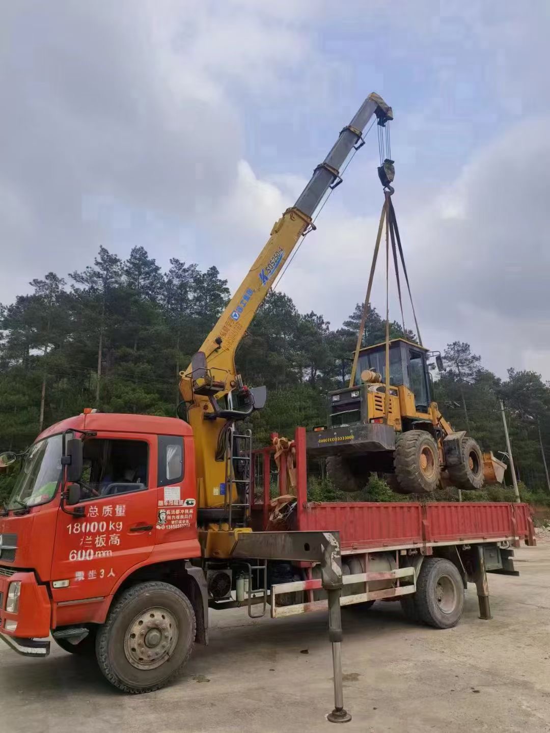 永靖县找吊车出租公司的时候需要注意什么